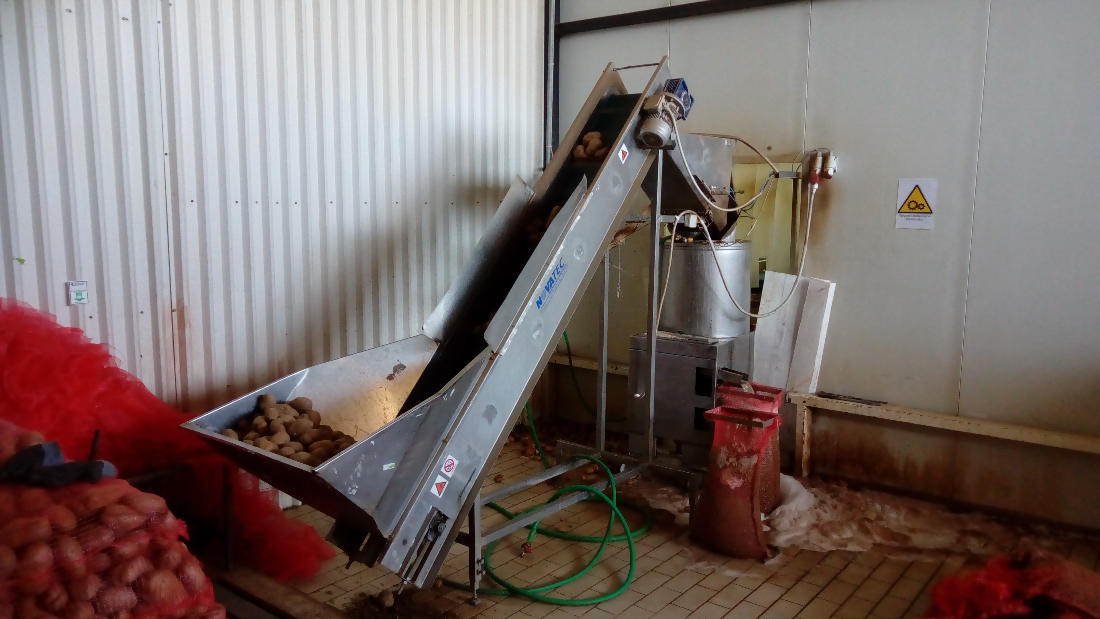 KAR100 (1) Used SUPERFICI Finishing/Lacqeuring Plant for sale